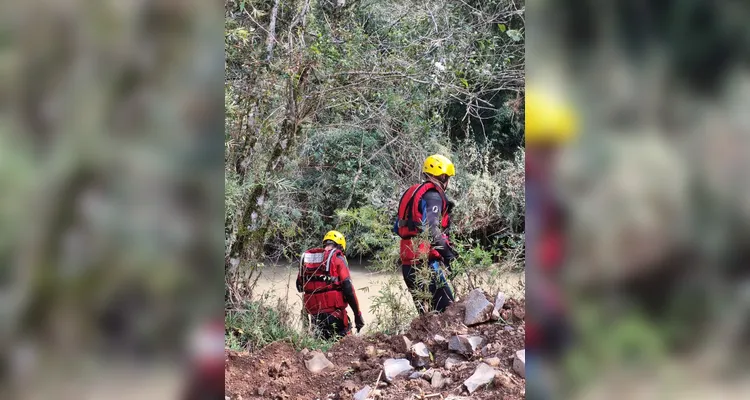 Nenhum vestígio foi encontrado, o que motivou a suspensão dos trabalhos.