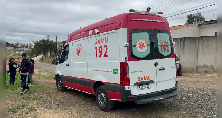 Equipe do Samu esteve no local realizando os atendimentos necessários.