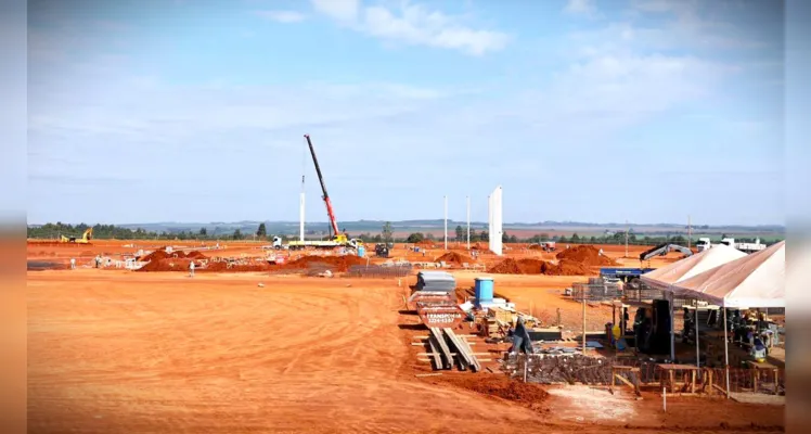 Obras da Cristalpet seguem em andamento no Município.