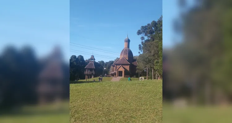 Veja registros de como foi a visita dos educandos na capital.