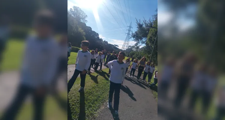 Veja registros de como foi a visita dos educandos na capital.