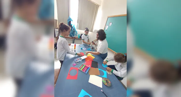 Confira a visita dos alunos à Universidade Estadual de Ponta Grossa.