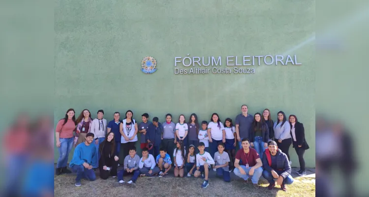 Veja os registros, dentro e fora da sala de aula, sobre o amplo projeto desenvolvido.