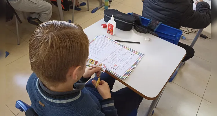 Proposta teve amplas produções dos alunos e contou com auxílio de recursos teóricos.