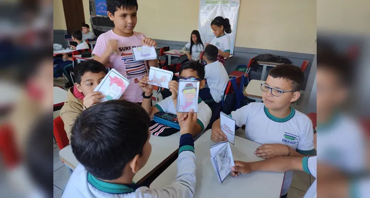 Veja como foi o trabalho cultural em sala de aula.