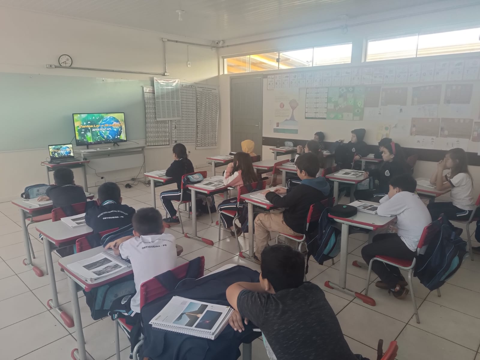 Trabalho contou com atenção e alerta sobre procedimentos maléficos à Terra.