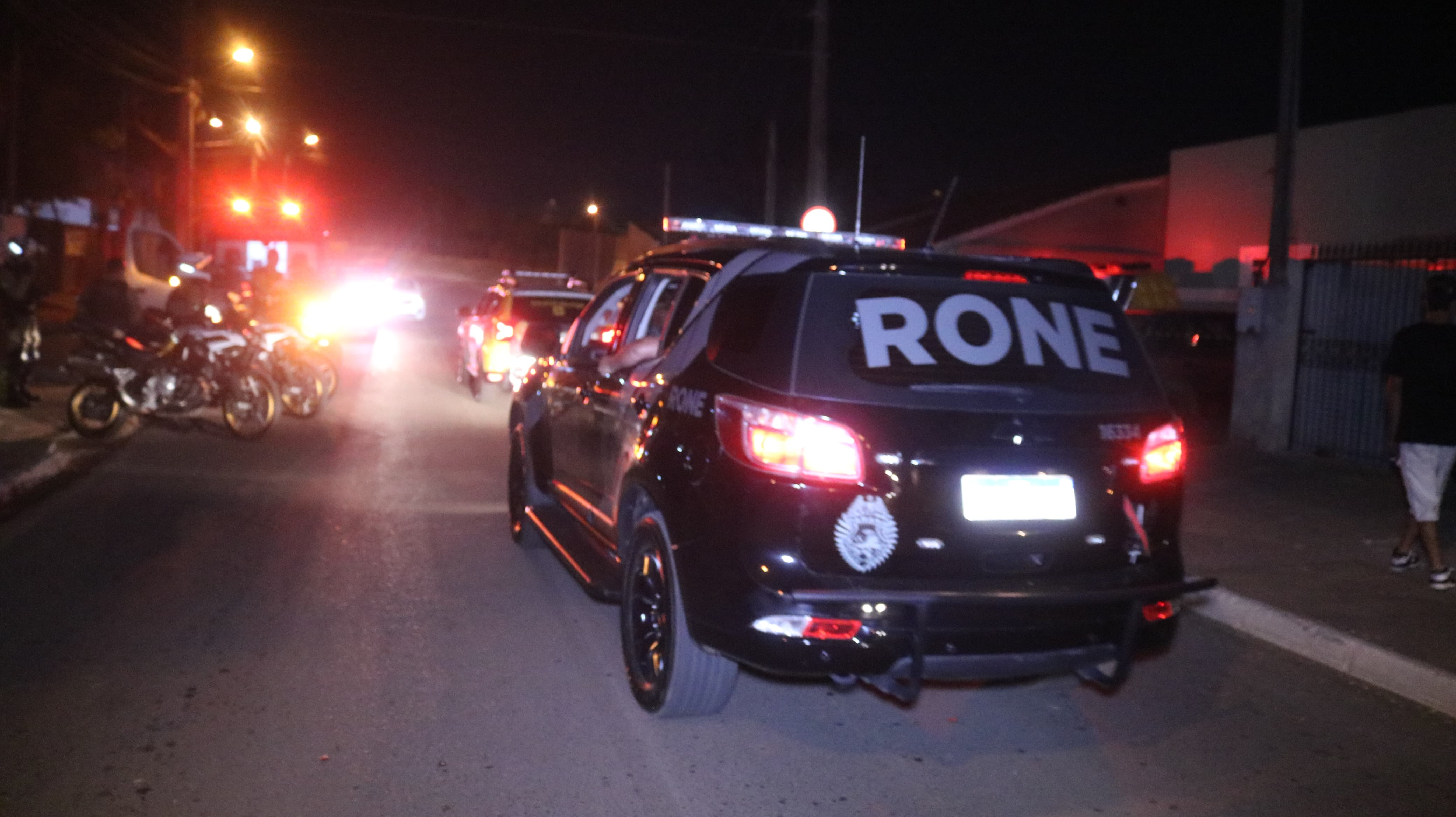 Homem é morto a tiros durante discussão em bar, no Lagoa Dourada, em Ponta Grossa |