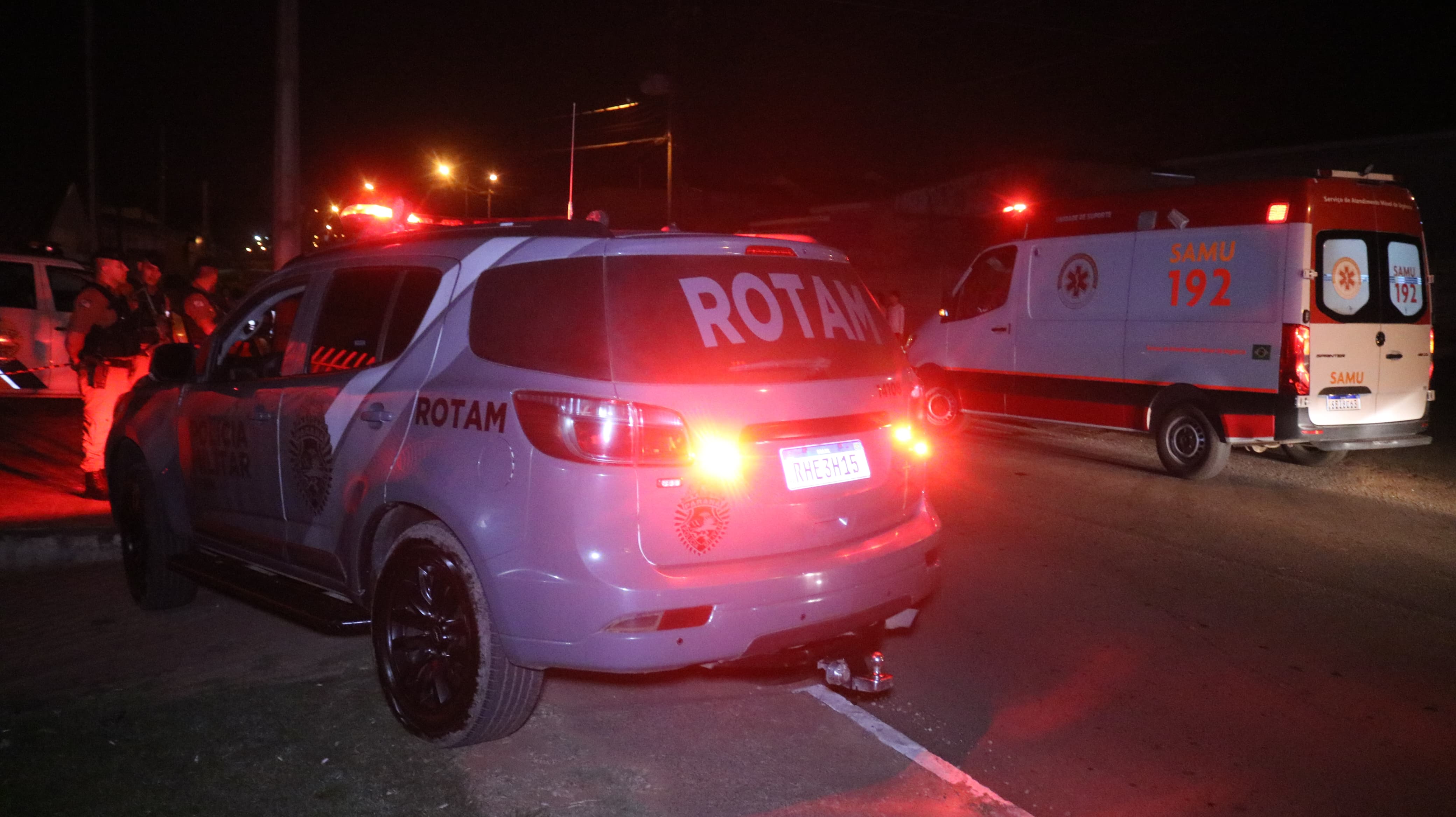 Homem é morto a tiros durante discussão em bar, no Lagoa Dourada, em Ponta Grossa |