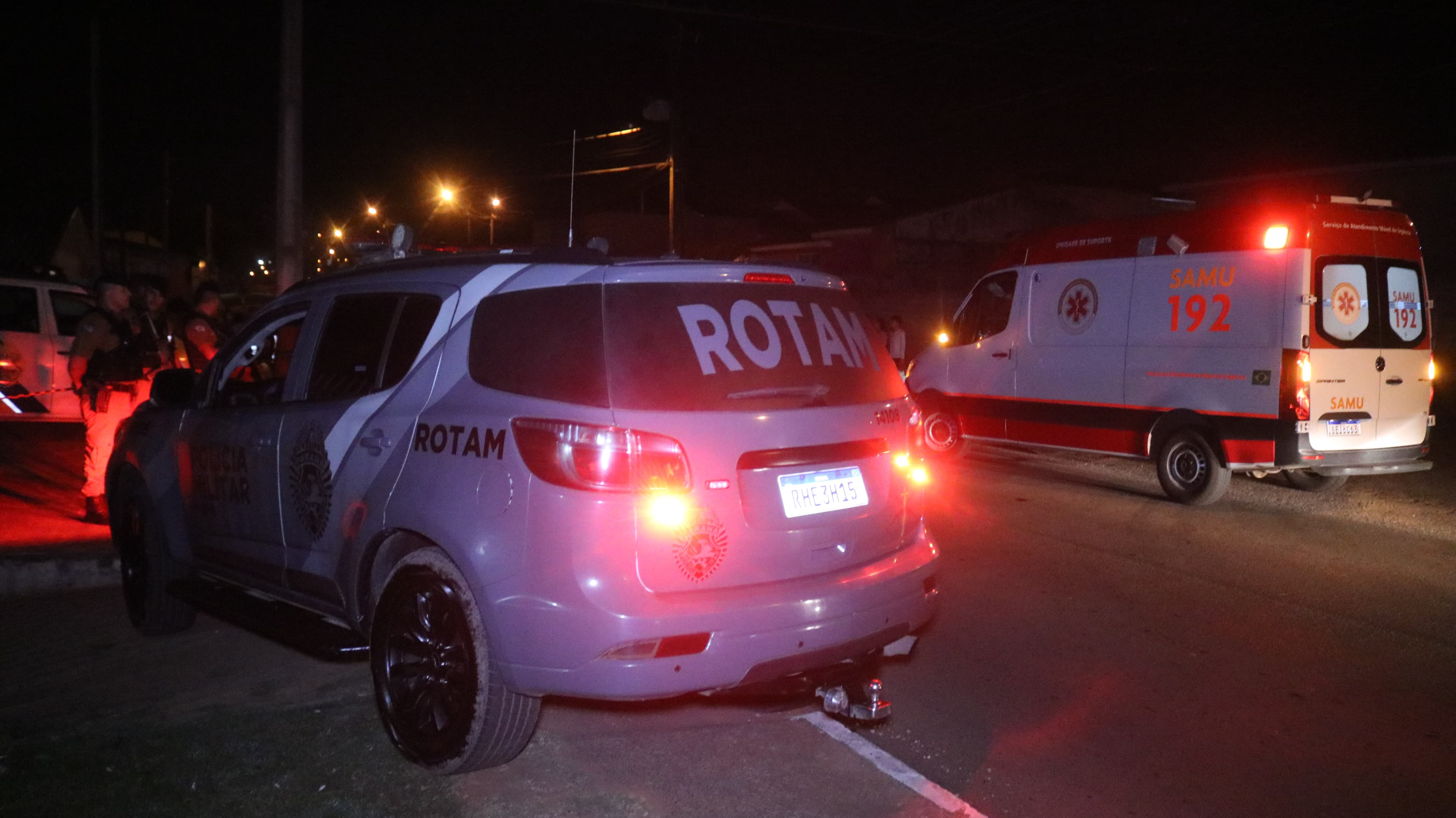 Homem é morto a tiros durante discussão em bar, no Lagoa Dourada, em Ponta Grossa |