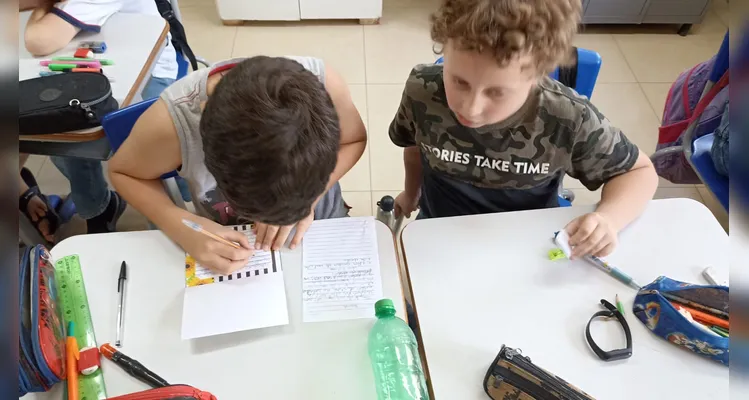 Confira os registros do trabalho dos alunos em sala de aula.