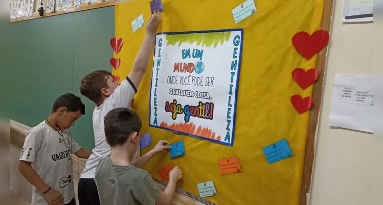 Confira os registros do trabalho dos alunos em sala de aula.