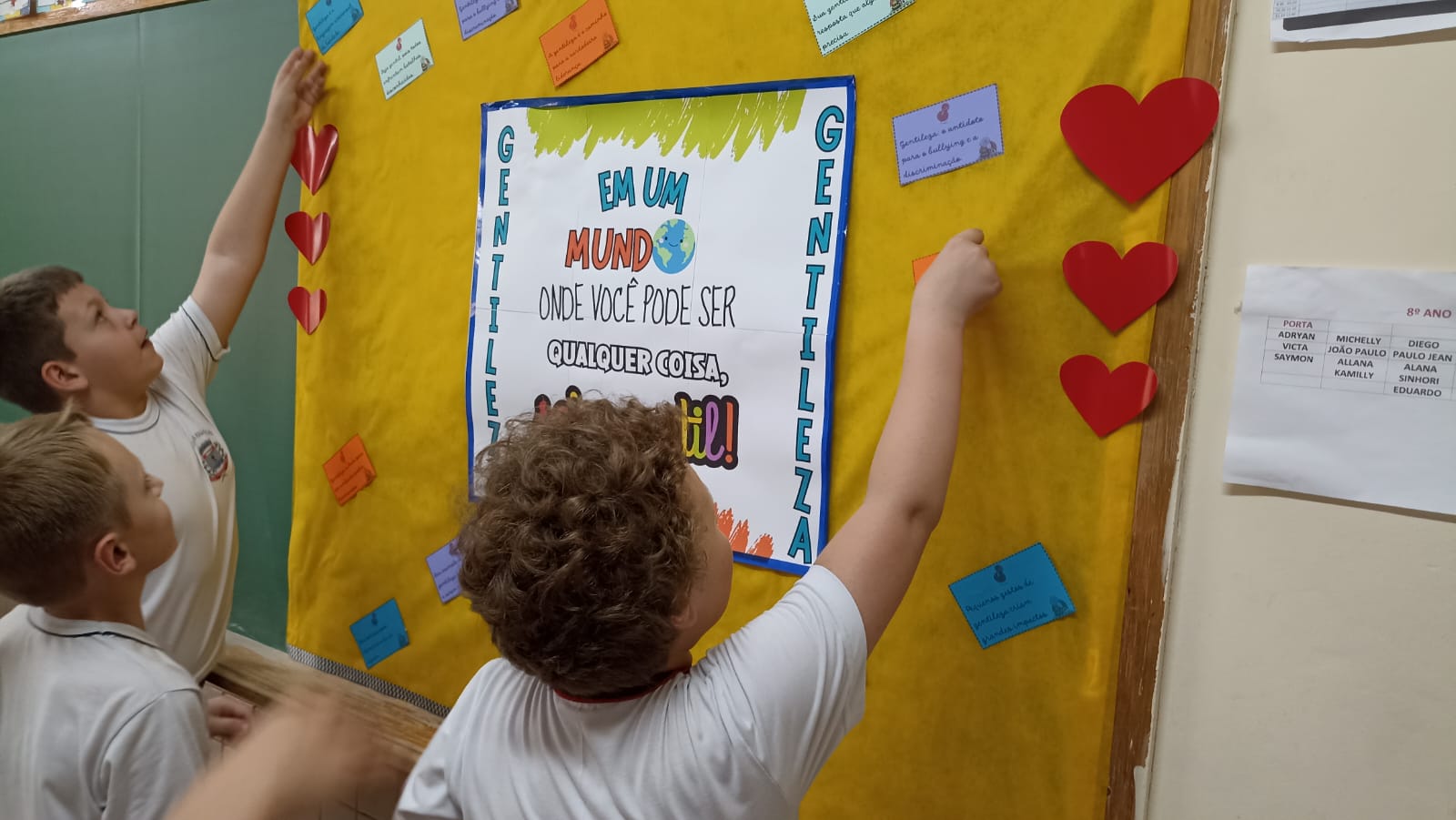 Confira os registros do trabalho dos alunos em sala de aula.