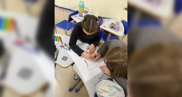 Estudantes puderam entender mais sobre processo jornalístico e realizar desenhos em sala de aula.