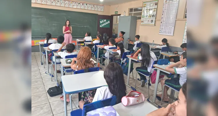 Proposta teve várias ações em sala de aula e conversa com profissional sobre o tema.