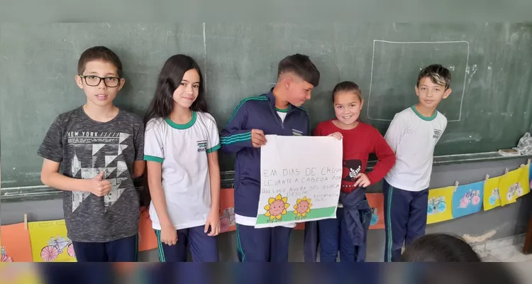 Proposta teve várias ações em sala de aula e conversa com profissional sobre o tema.