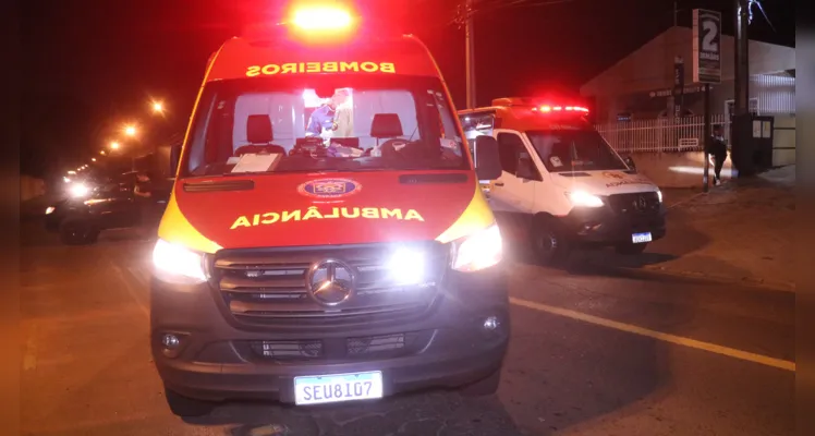 Equipe do Corpo de Bombeiros (Siate) durante o atendimento.