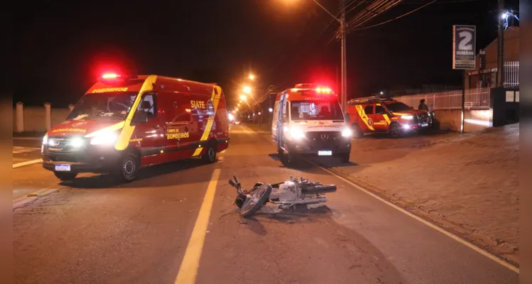 Atropelamento aconteceu na avenida Carlos Cavalcanti.