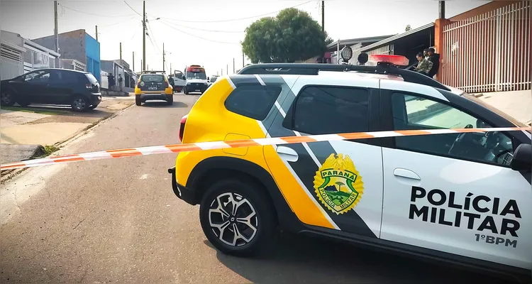 Equipes da Polícia Militar estiveram no local da ocorrência,