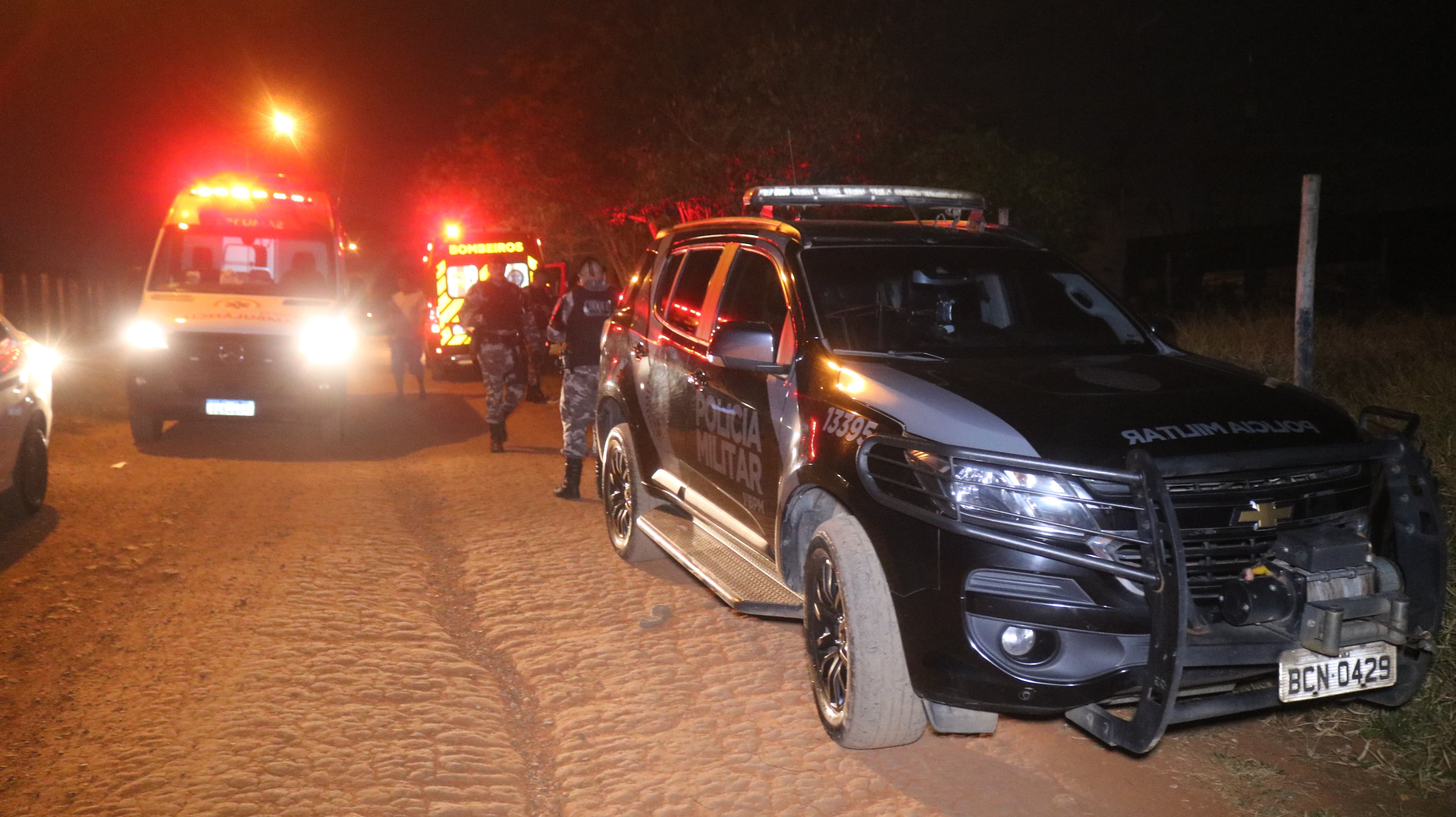 Tentativa de homicídio aconteceu na rua Sabiá.