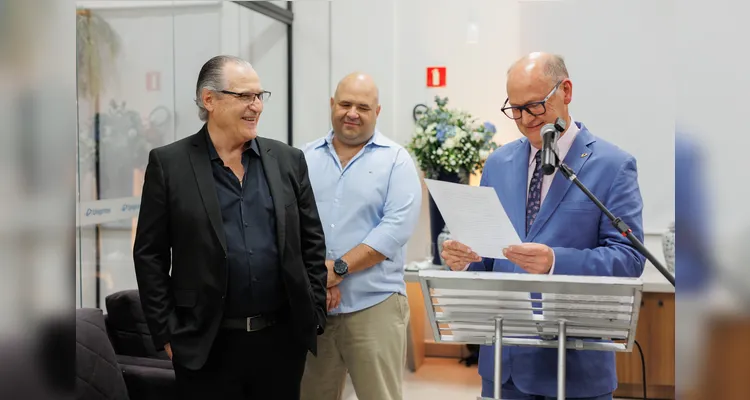 Lideranças prestigiam inauguração de nova unidade da Uniprime em PG