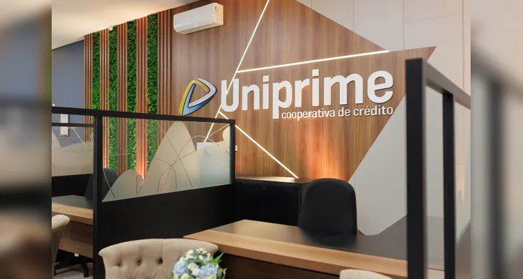 Lideranças prestigiam inauguração de nova unidade da Uniprime em PG