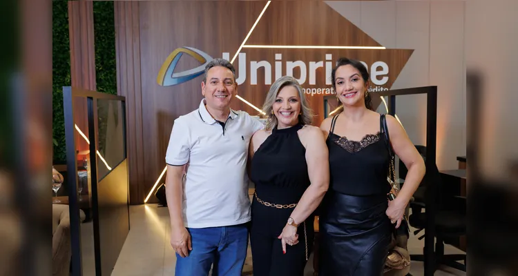 Lideranças prestigiam inauguração de nova unidade da Uniprime em PG