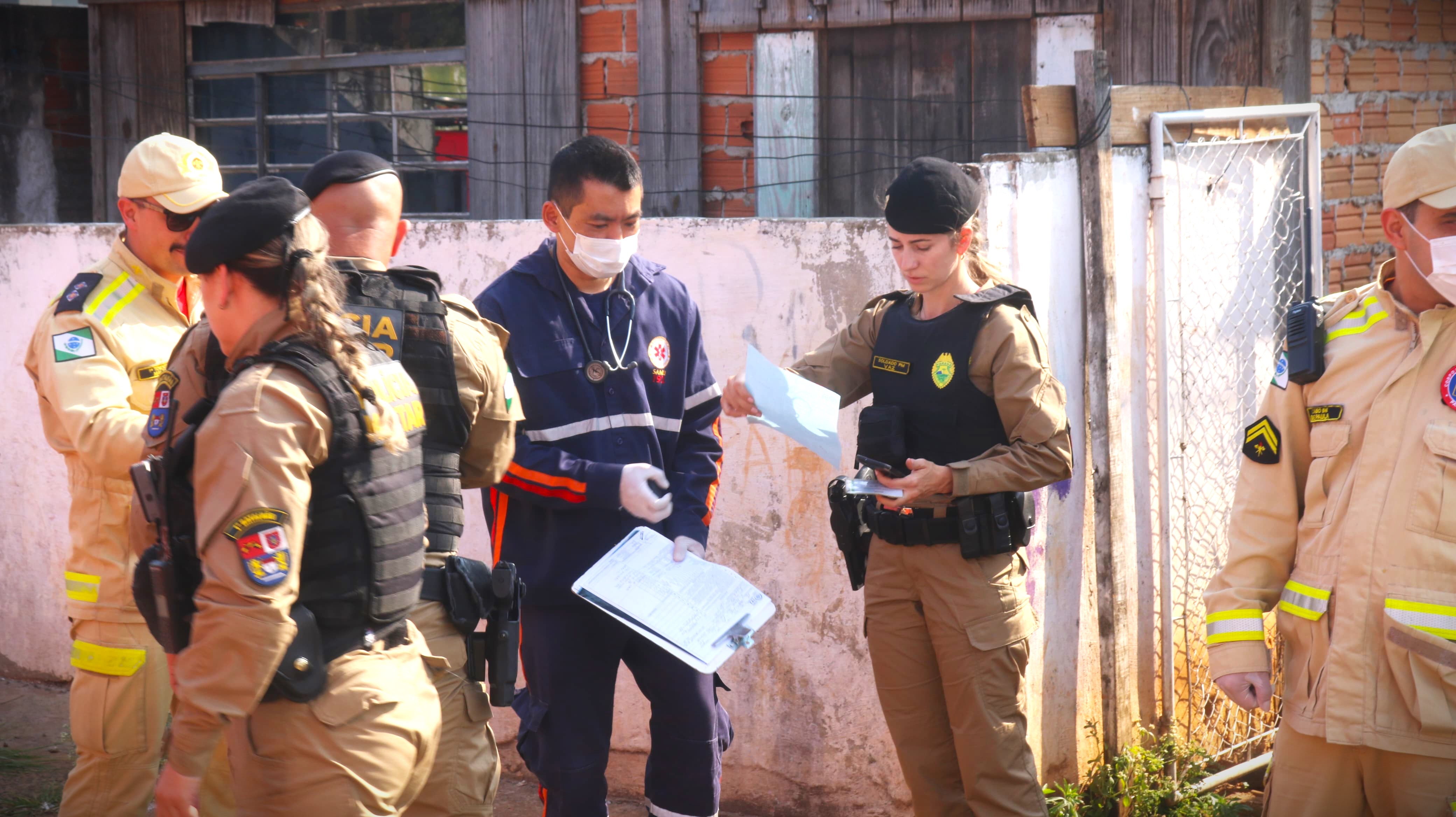 Agentes da Polícia Militar foram acionados para a ocorrência.