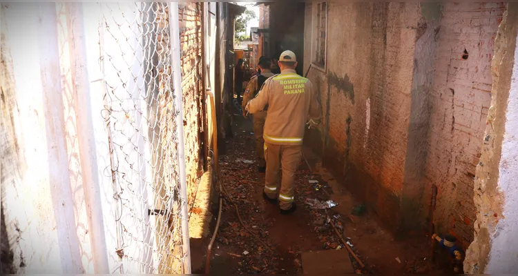 Suspeitos entraram na residência e efetuaram os disparos.