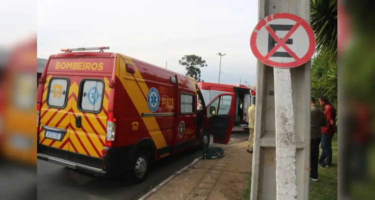 Jovem fica gravemente ferido ao cair de motocicleta, em Uvaranas, nesta sexta-feira (26) |