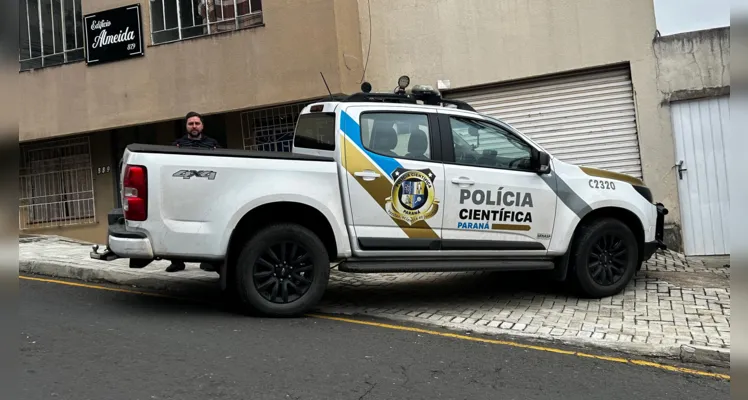 Quatro veículos se envolvem em acidente no Centro de PG