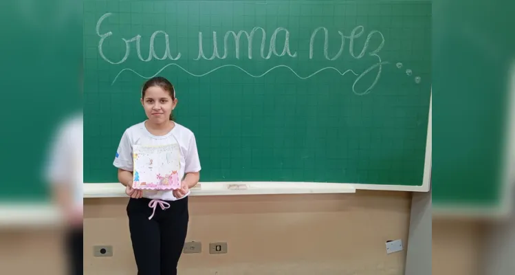 O projeto envolve várias dinâmicas e busca despertar o interesse dos alunos pela literatura.