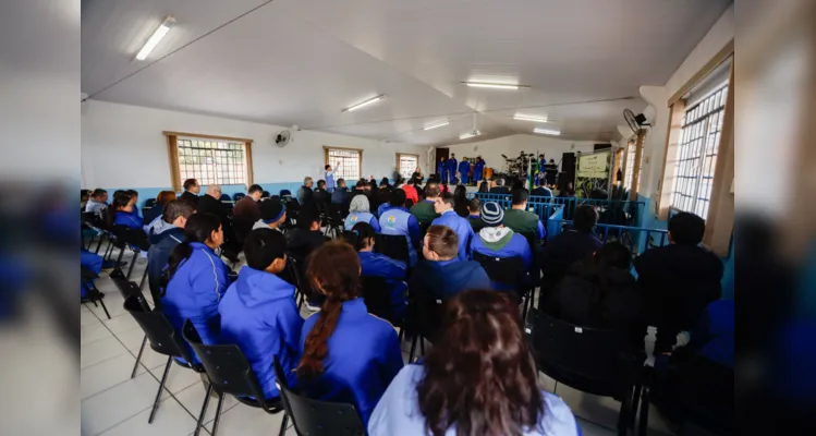 Projeto da Cocari inaugura Viveiro de Mudas na Apae de PG