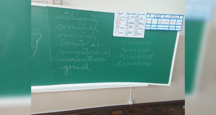 As atividades envolveram ações práticas que exploraram a criatividade e a convivência entre os alunos.