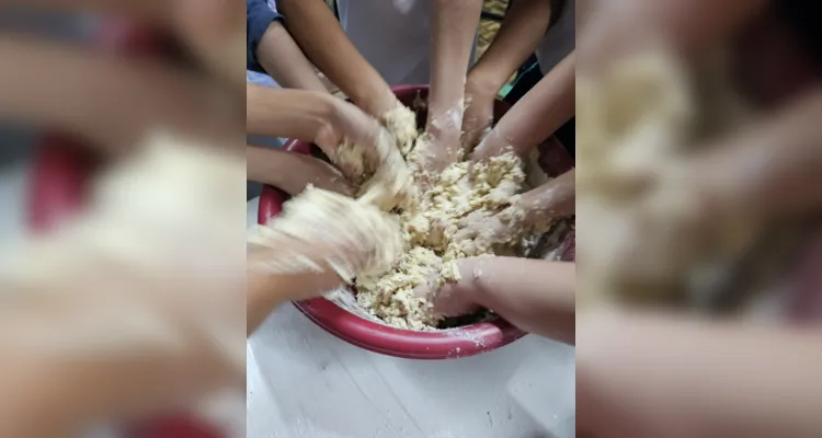 Confira como foi o processo realizado pelos alunos na sala de aula.