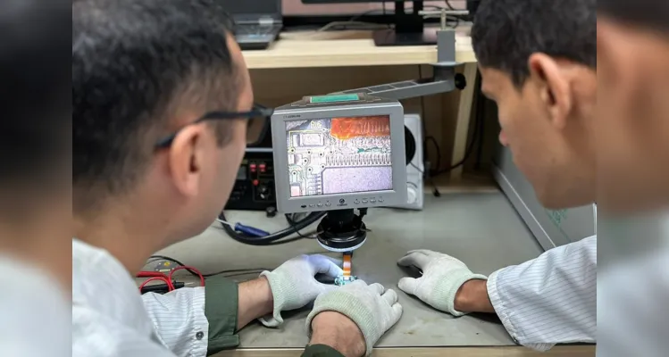 Equipamento está no Laboratório de Leitura e Análise de Dados de Gravadores de Voo.