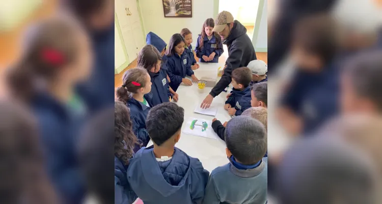 Veja os registros da ampla proposta realizada pelos alunos dentro e fora da sala de aula.