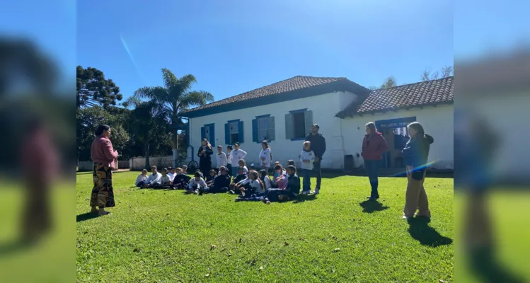 Veja os registros da ampla proposta realizada pelos alunos dentro e fora da sala de aula.