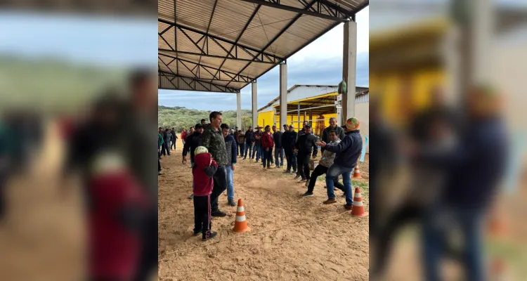 Além de momentos de descontração e alegria, o evento destacou a importância do envolvimento dos pais nas atividades escolares.