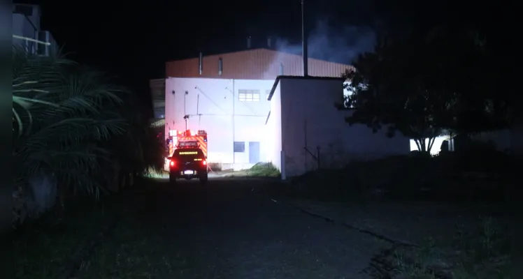 Corpo de Bombeiros é acionado para combater princípio de incêndio em Ponta Grossa, esta terça-feira (27) |