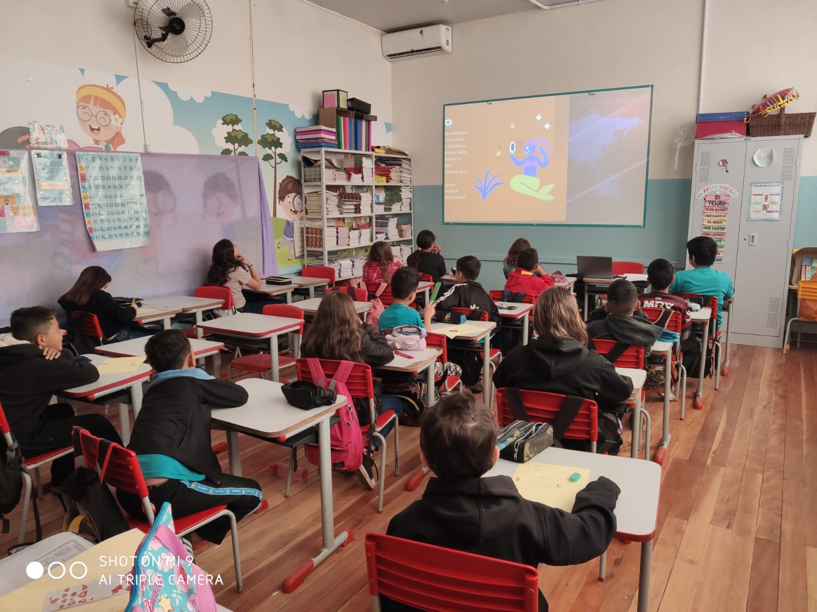 A aula do Vamos Ler sobre o folclore foi base para os estudos dos alunos.