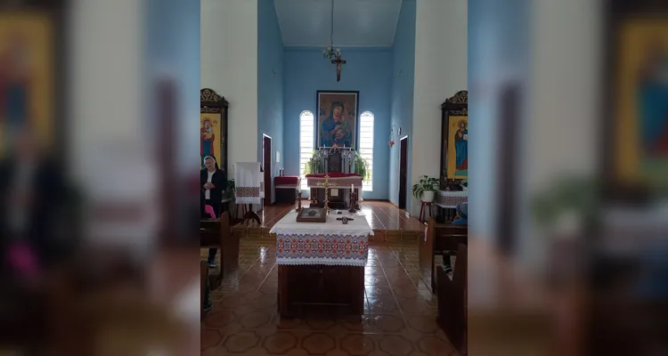 Veja as fotos da visita dos educandos à Igreja Católica de rito oriental.