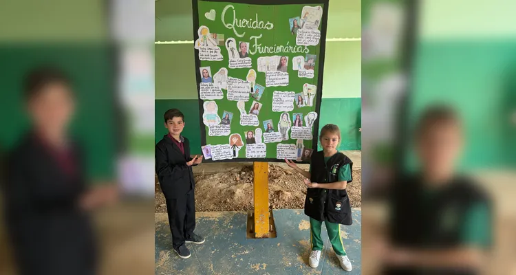 Os familiares puderam visitar as estações de trabalho e ver as atividades desenvolvidas pelos alunos.