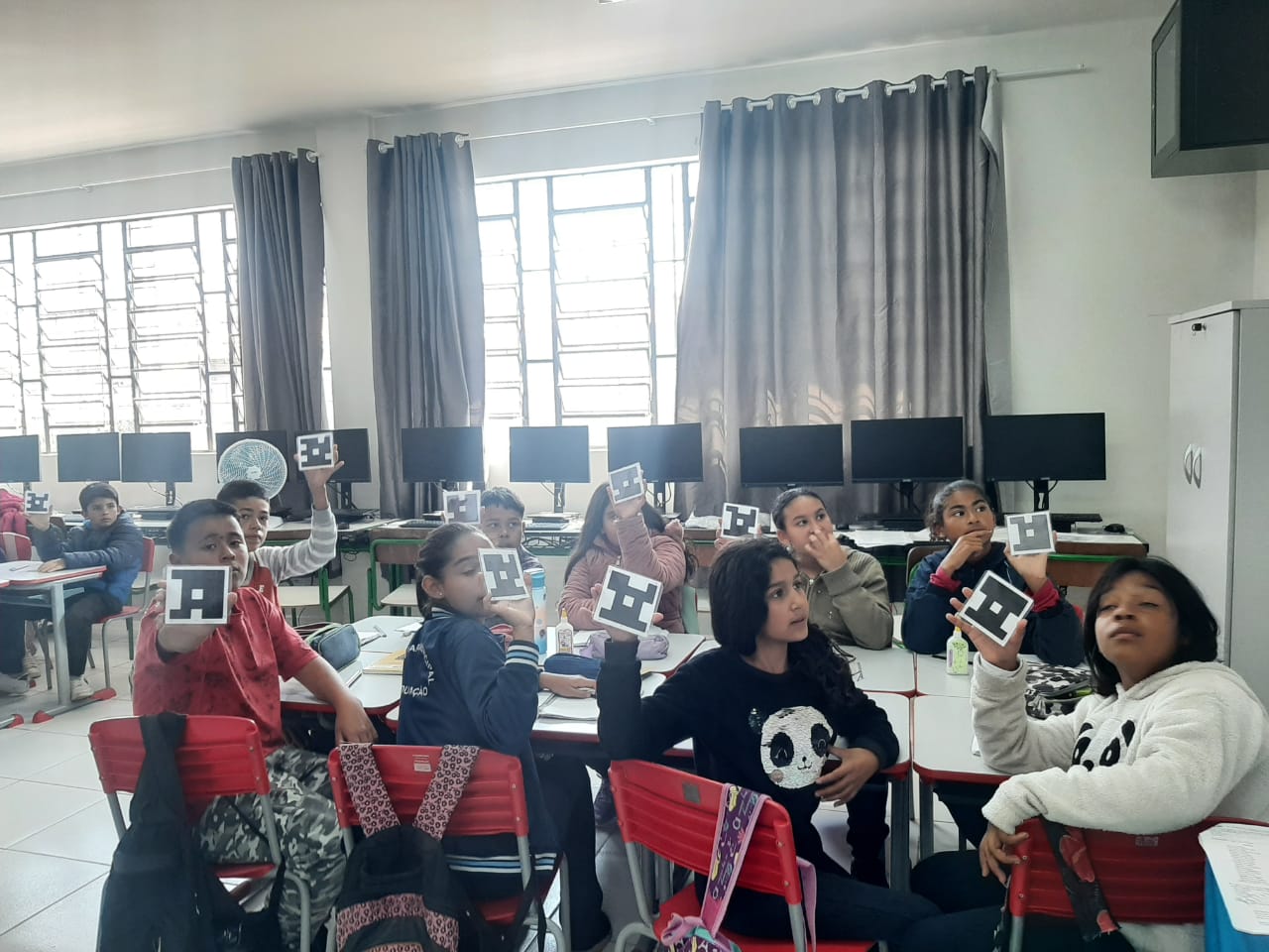 Estímulo e atenção aos conteúdos mais difíceis foram destaques em sala de aula.