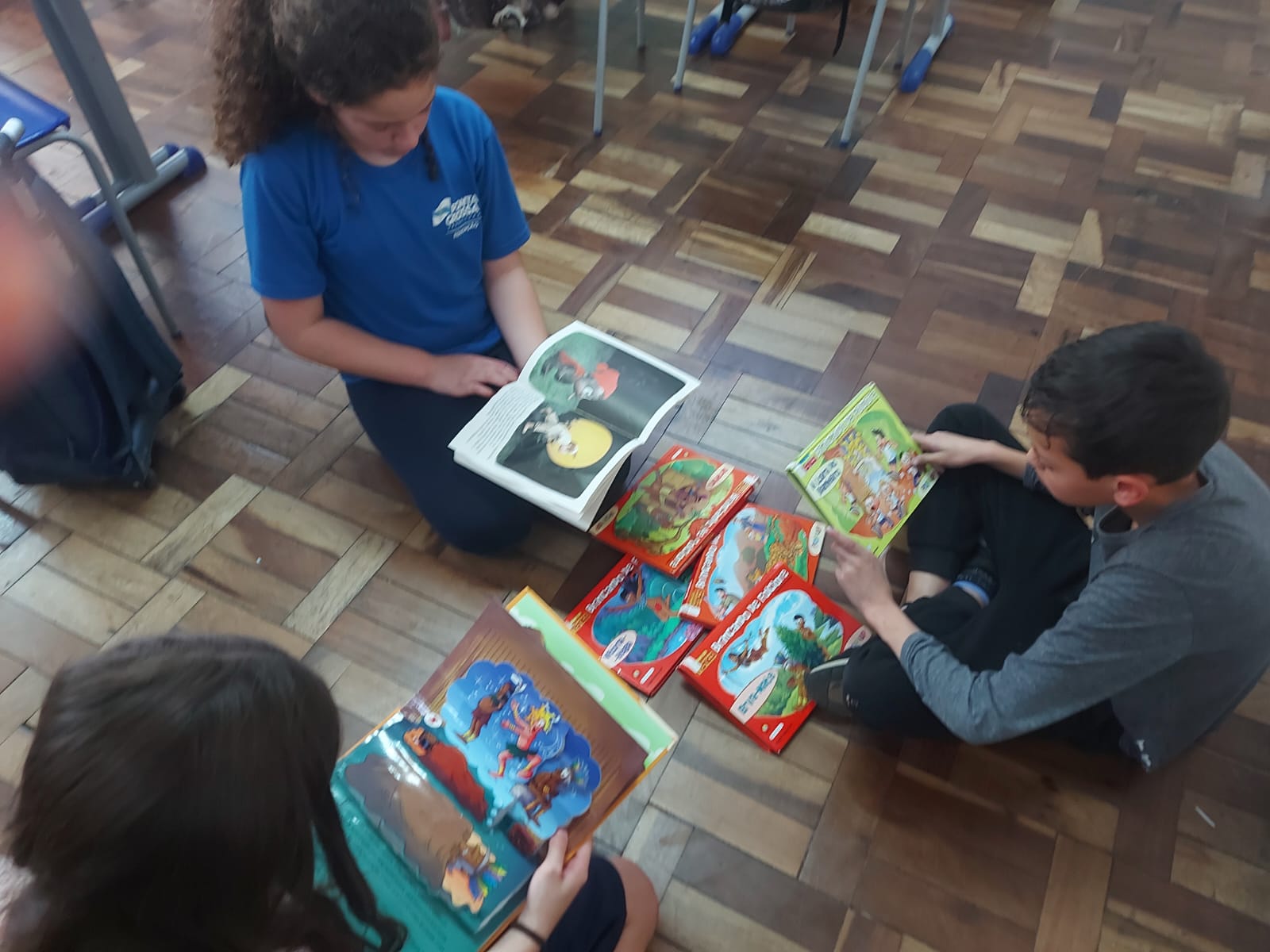 Diversas dinâmicas e trabalhos complementaram os estudos em sala.