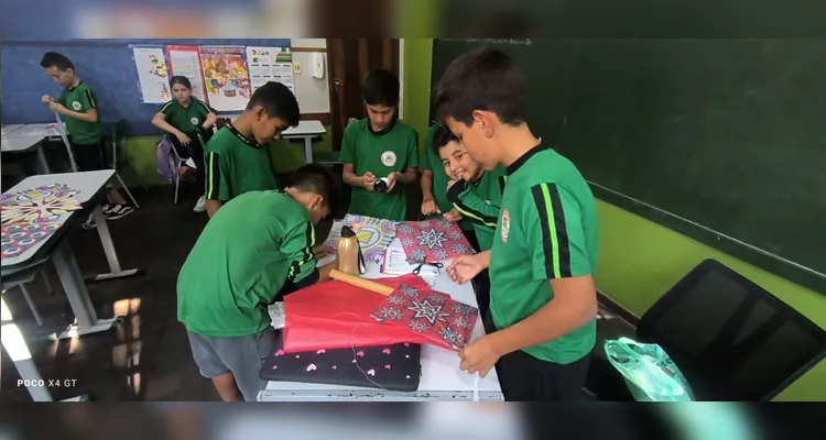 Veja como foi o trabalho em sala de aula.