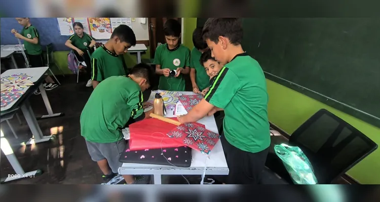 Veja como foi o trabalho em sala de aula.