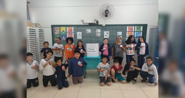 Confira os registros do amplo trabalho democrático em sala de aula.