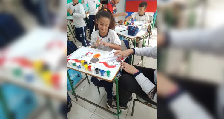 Educandos puderam fazer representações artísticas em sala de aula.