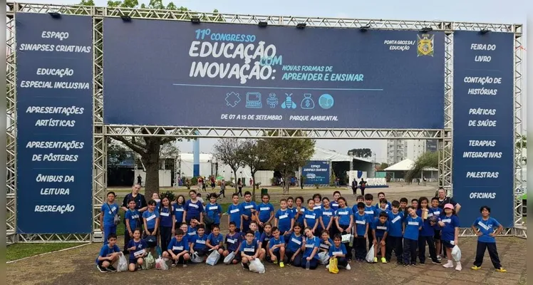 Como parte das atividades, a classe participou do 11° Congresso de Educação de Ponta Grossa.