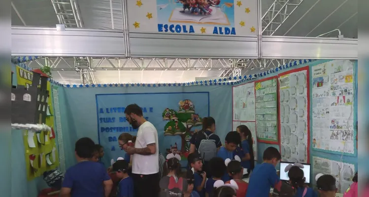 Como parte das atividades, a classe participou do 11° Congresso de Educação de Ponta Grossa.